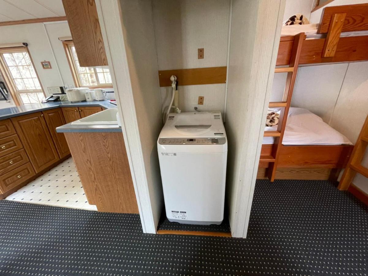 Hakuba Canadian Lodge Extérieur photo