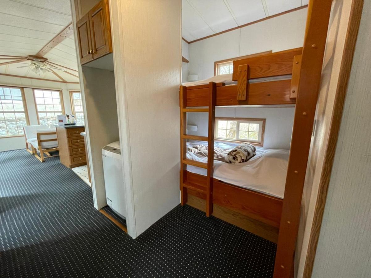 Hakuba Canadian Lodge Extérieur photo