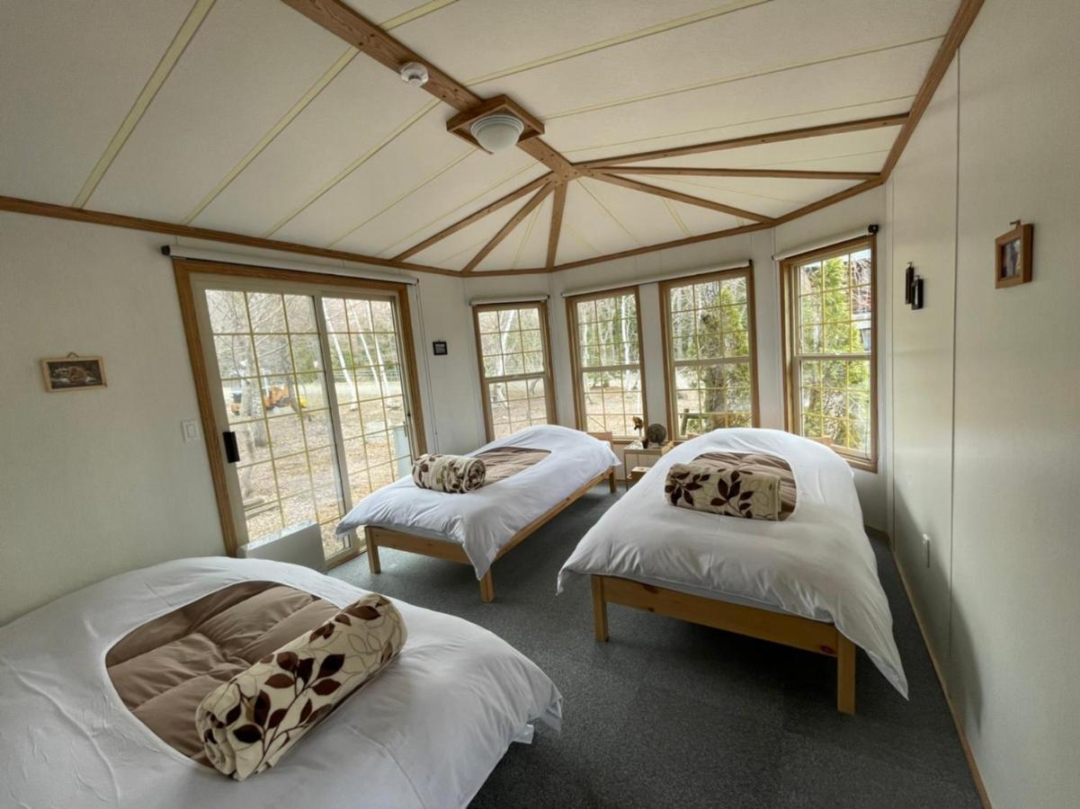 Hakuba Canadian Lodge Extérieur photo