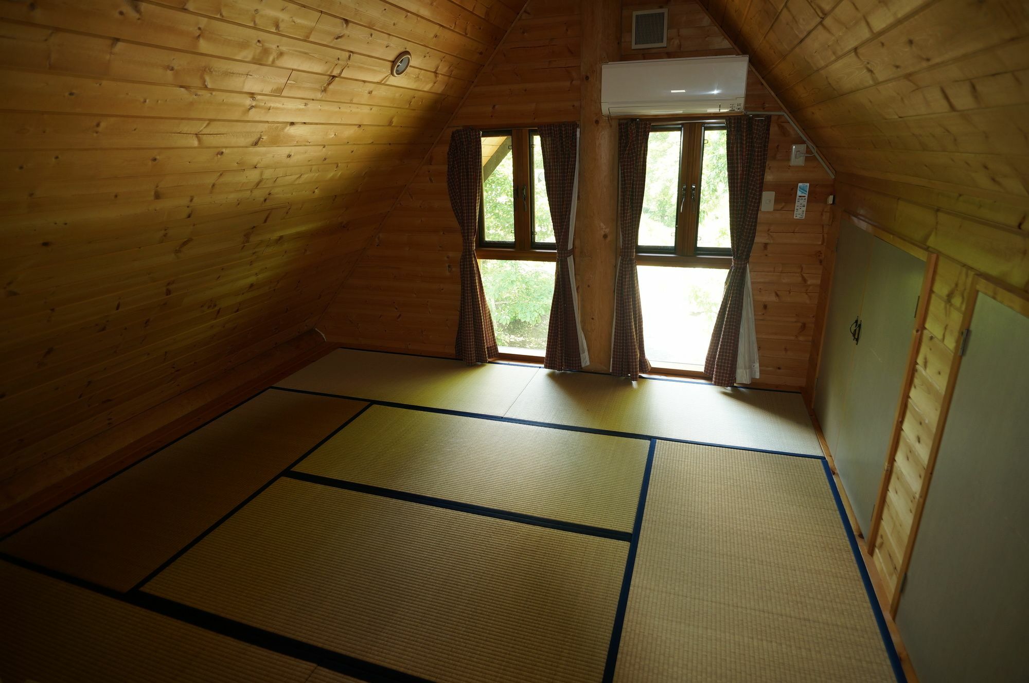 Hakuba Canadian Lodge Extérieur photo